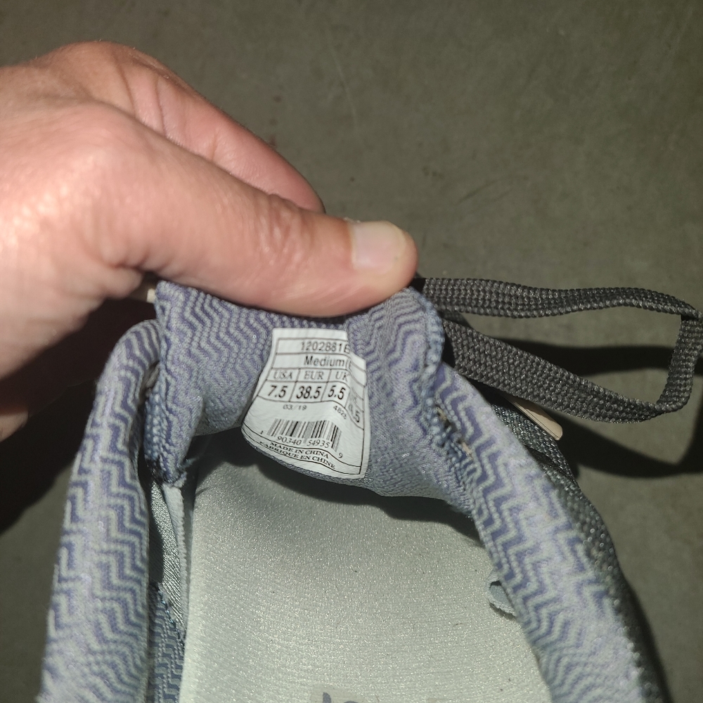 Brooks Cascadia - Picture 4 of 4